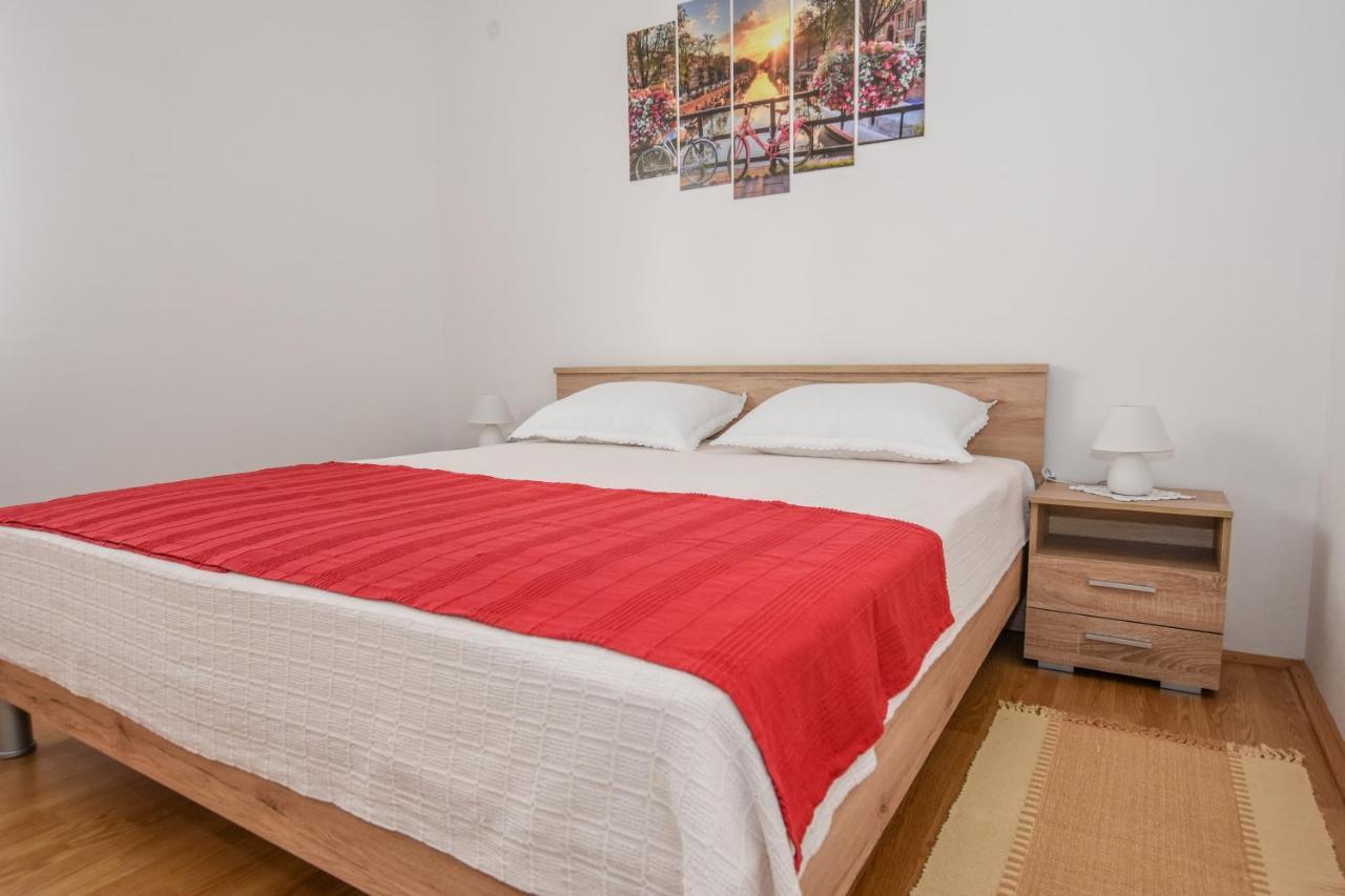 Apartmani Andreja Pag Town Dış mekan fotoğraf