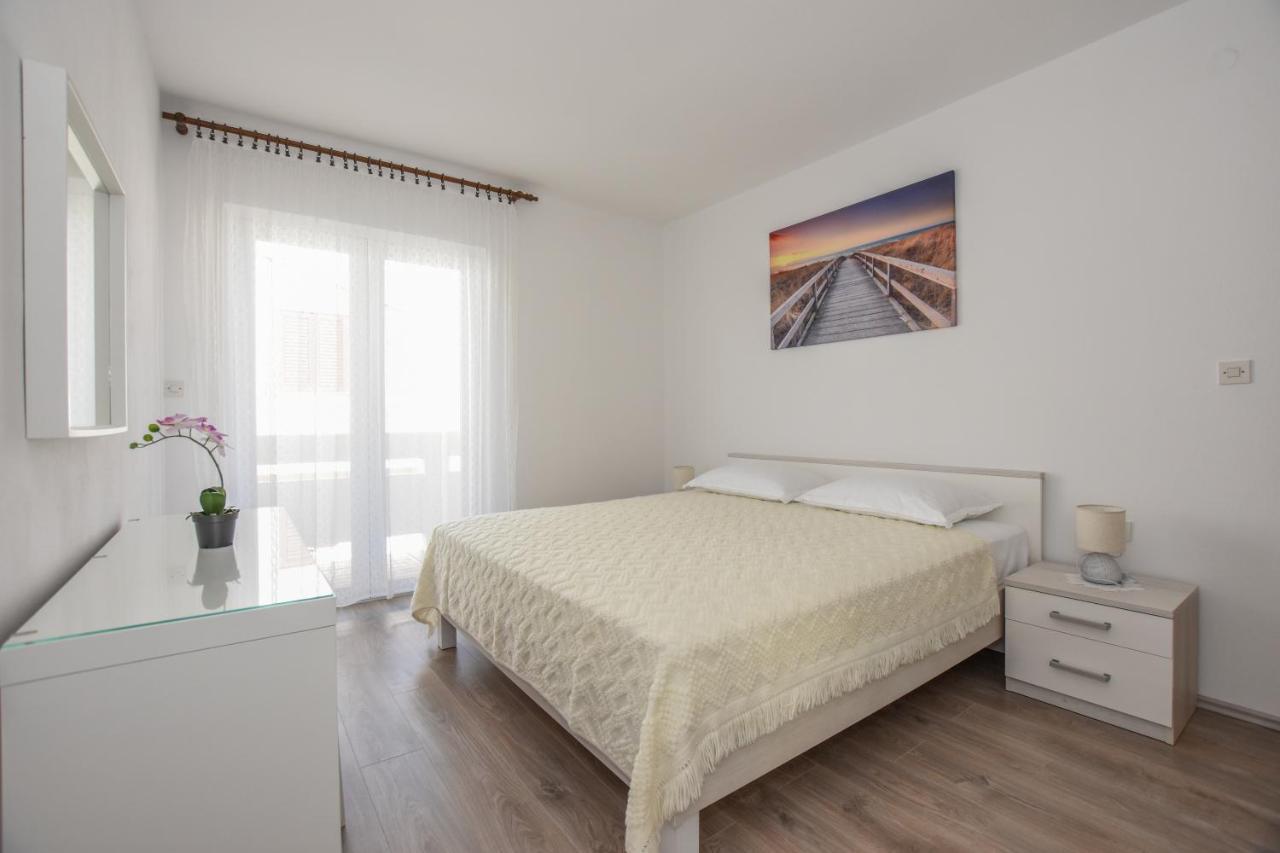 Apartmani Andreja Pag Town Dış mekan fotoğraf