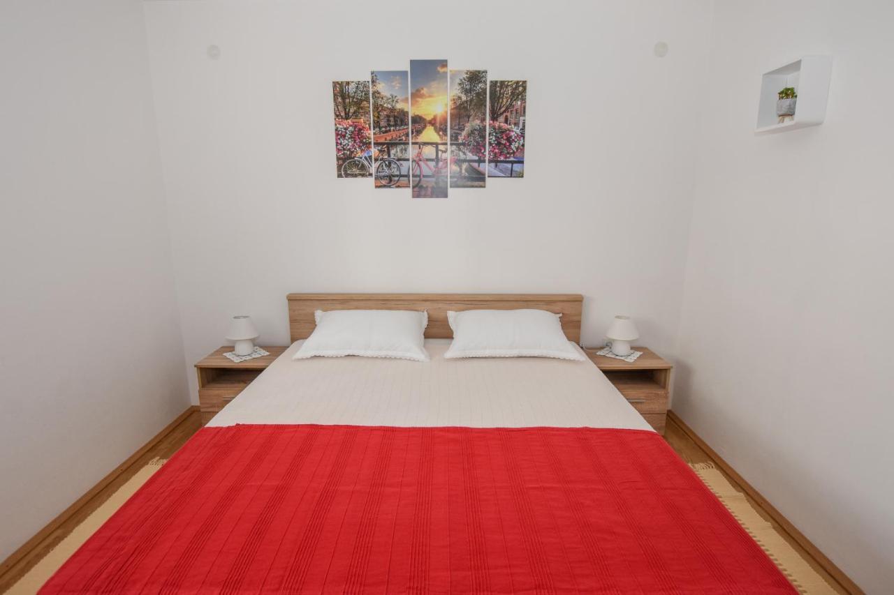 Apartmani Andreja Pag Town Dış mekan fotoğraf