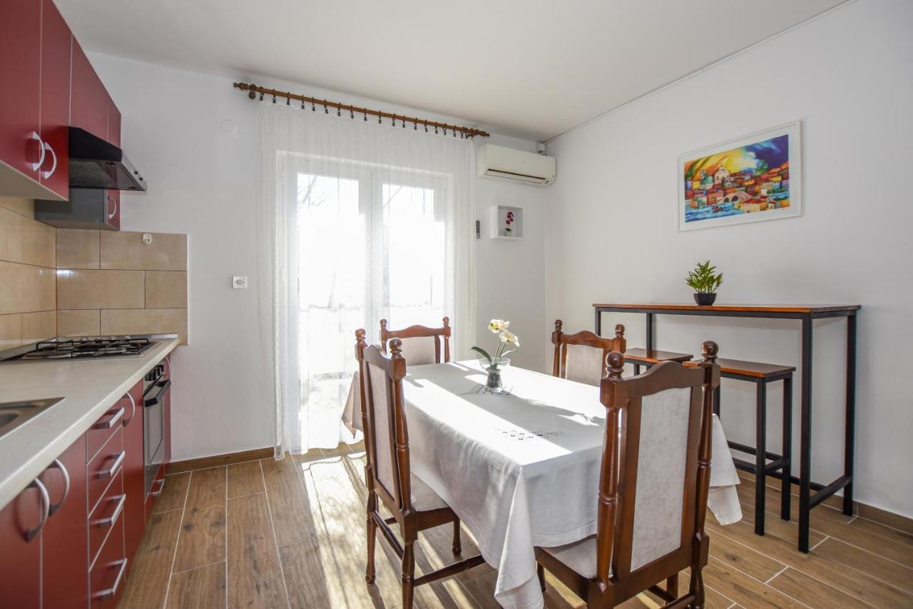 Apartmani Andreja Pag Town Dış mekan fotoğraf