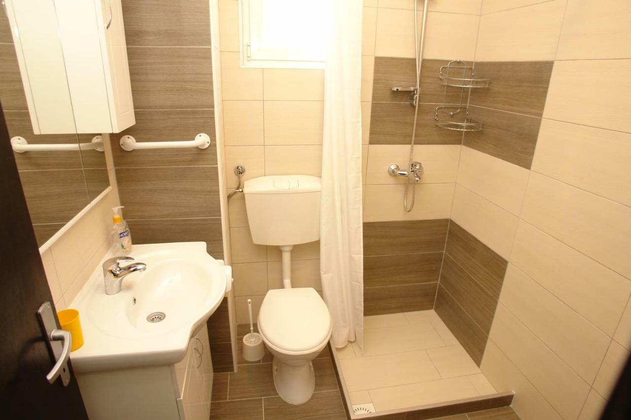 Apartmani Andreja Pag Town Dış mekan fotoğraf